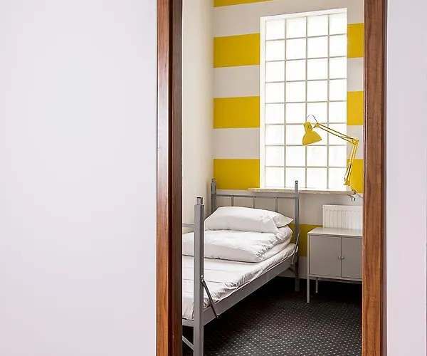 Inbed Hostel Varsó